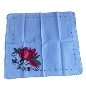 New Mexican Hand-Embroidered Tablecloth with Crochet Edging – Pink Flower